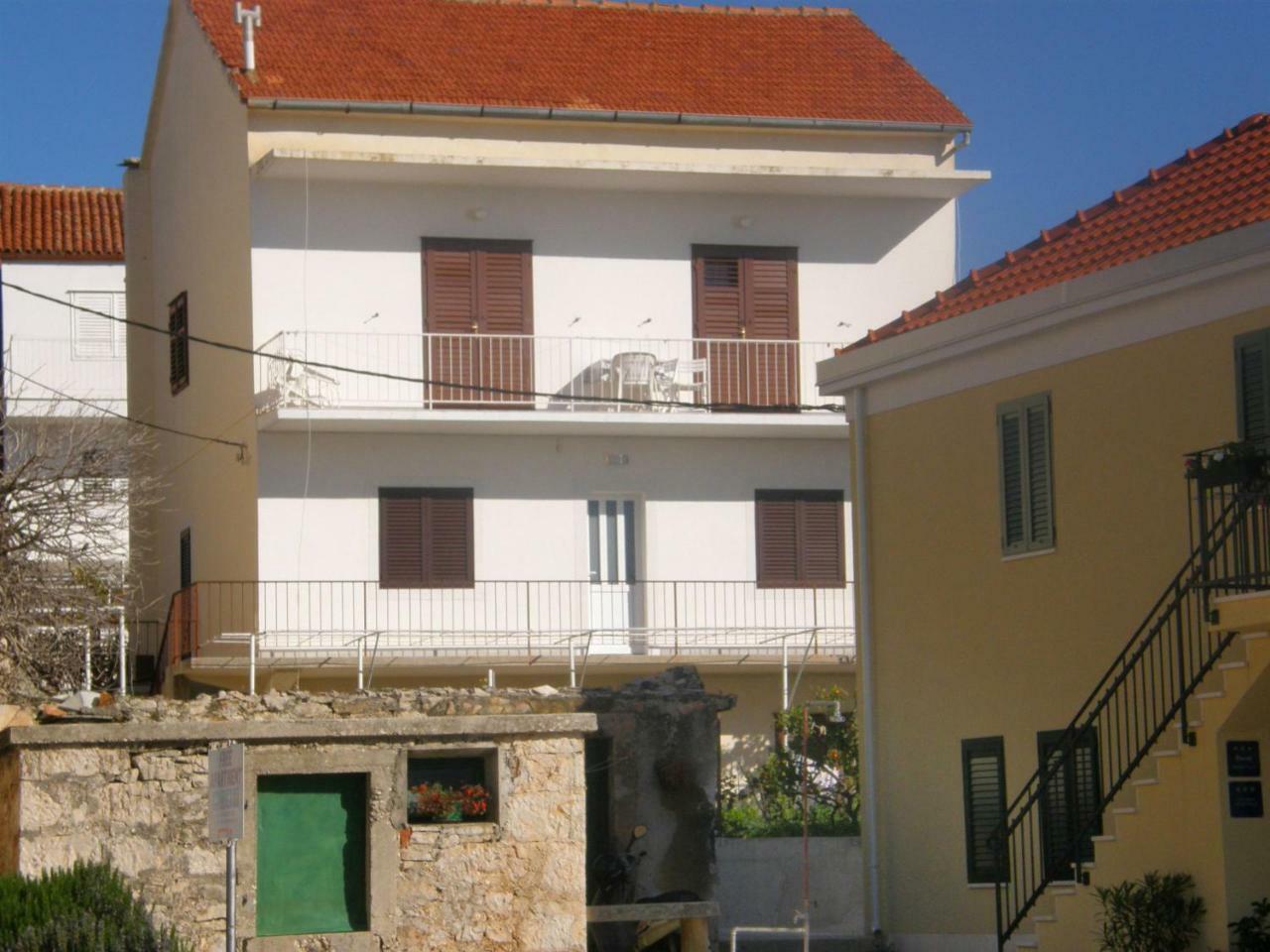 Apartments Guzela Primošten Εξωτερικό φωτογραφία