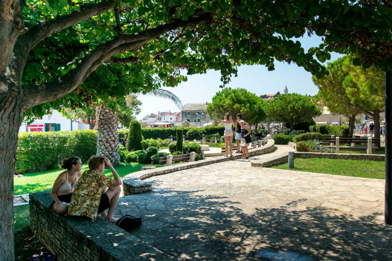 Apartments Guzela Primošten Εξωτερικό φωτογραφία